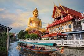 Guide to Hotel Booking in Thailand: Planning, Trends, Policies & Useful Resources